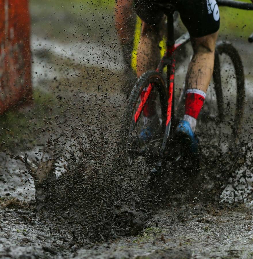 Coupe du Monde Cyclo-cross UCI accueille sponsor Ethias