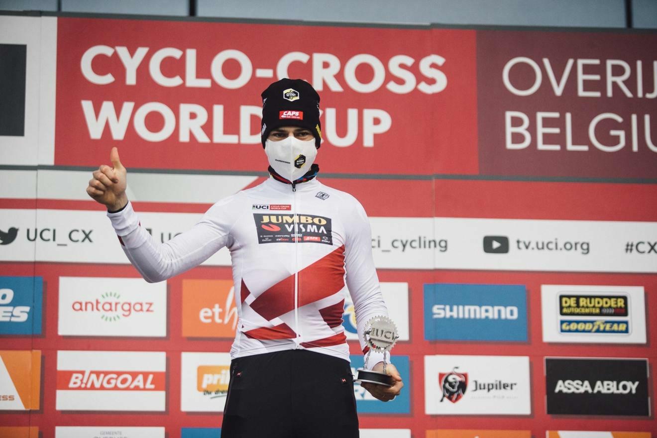 Wout van Aert wins World Cup for third time