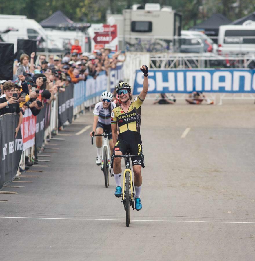 Marianne Vos makes her mark in first race back in the field