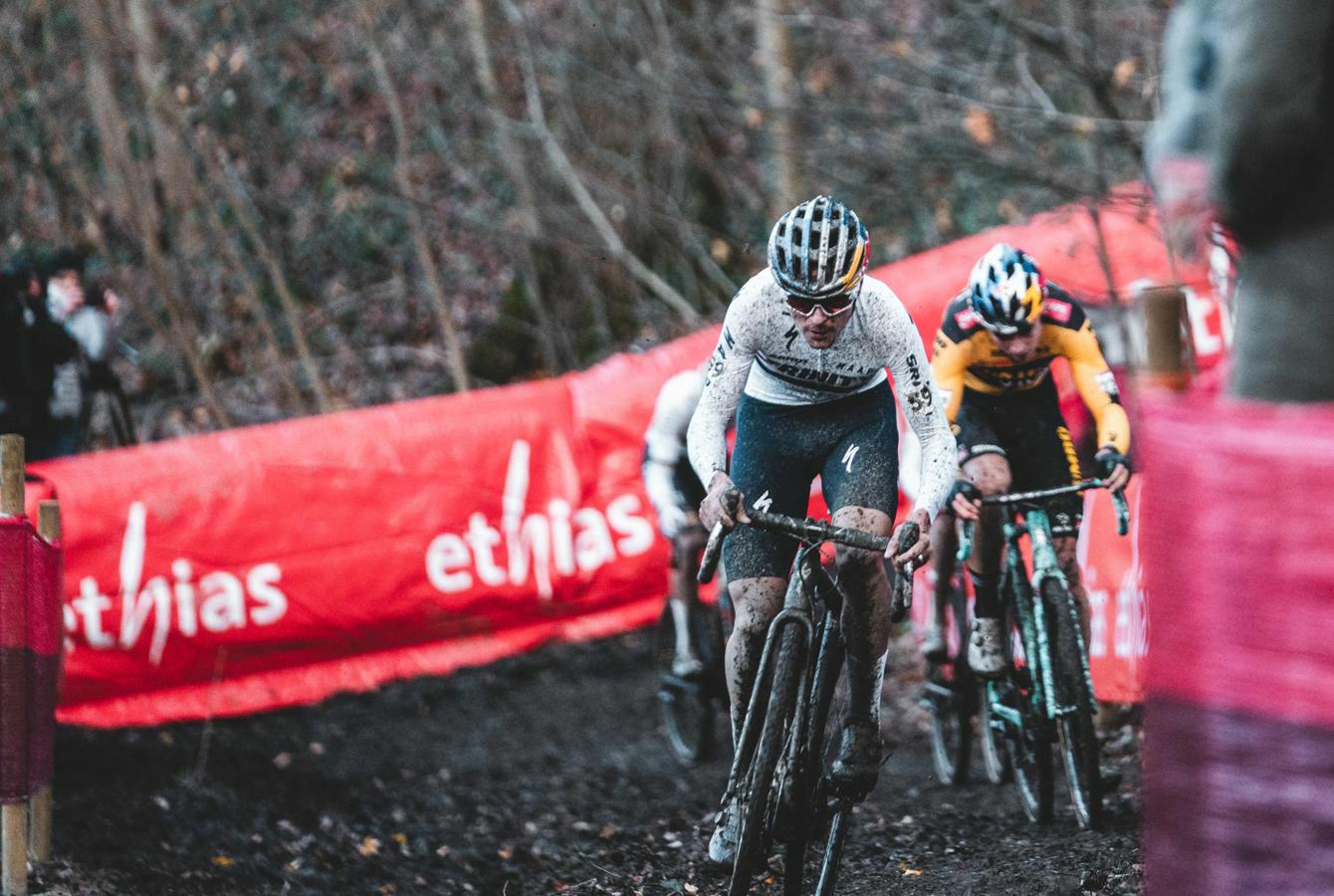 No shortage of UCI Cyclo-cross World Cup races this weekend with rounds in Rucphen and Namur!