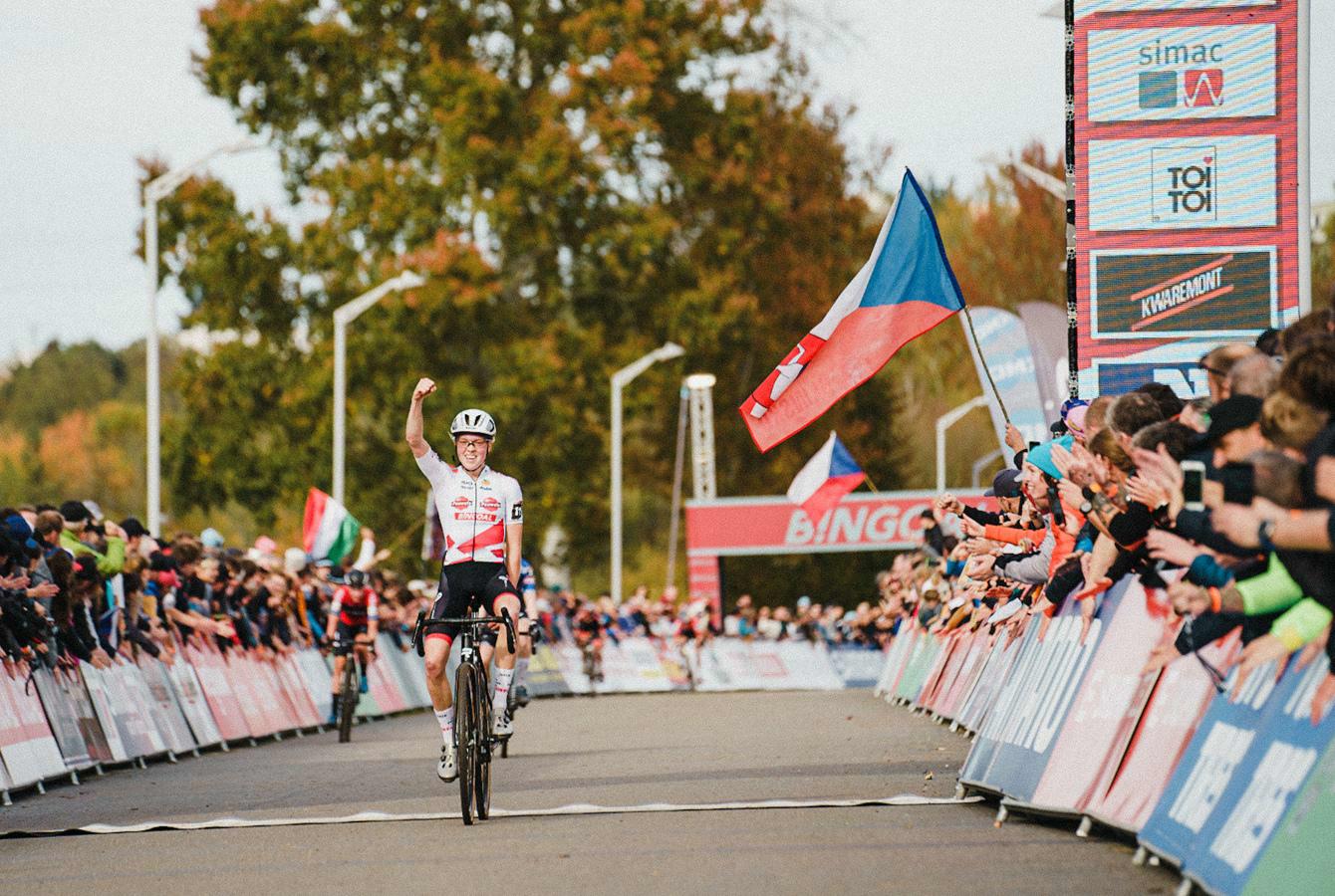 Three out of three for Van Empel after win in Tábor
