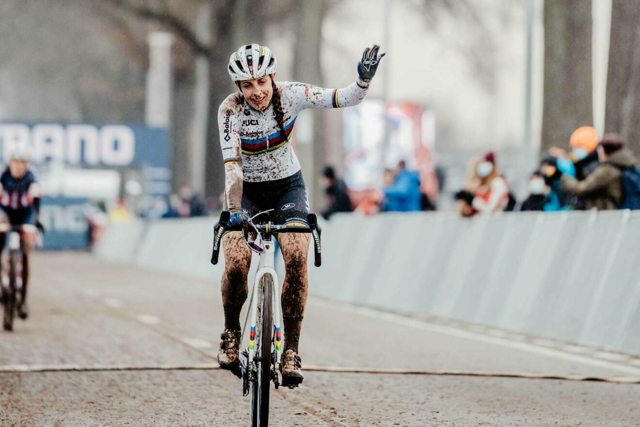 Brand wins the tough race in Dendermode