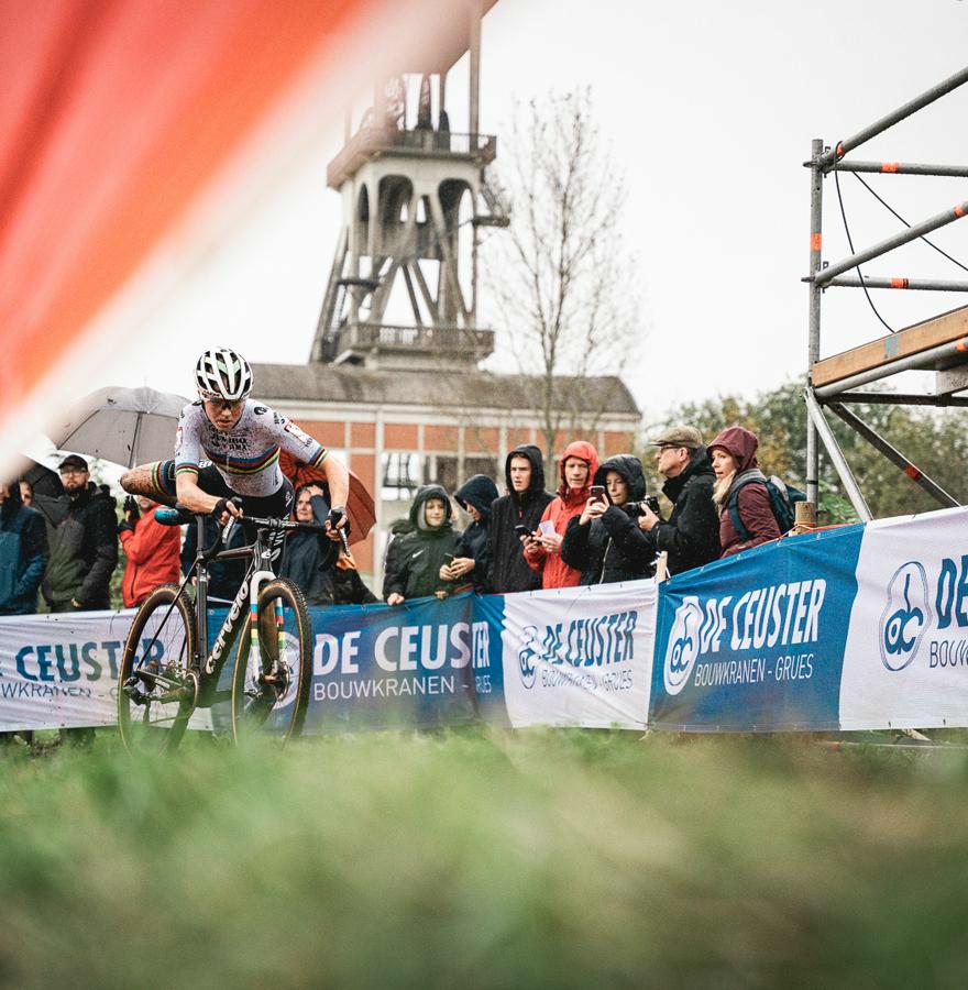 Fem van Empel demonstreert in Maasmechelen