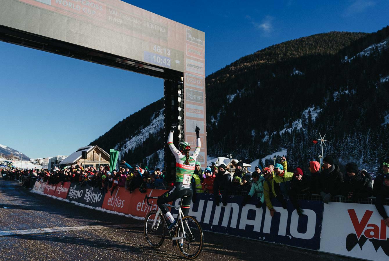 Bakker s’impose à Val di Sole