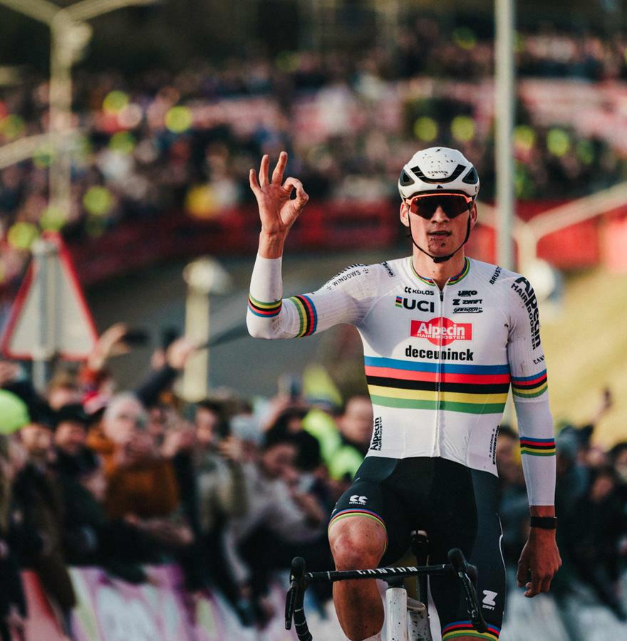 Van der Poel s’envole dans l’avant-dernier tour