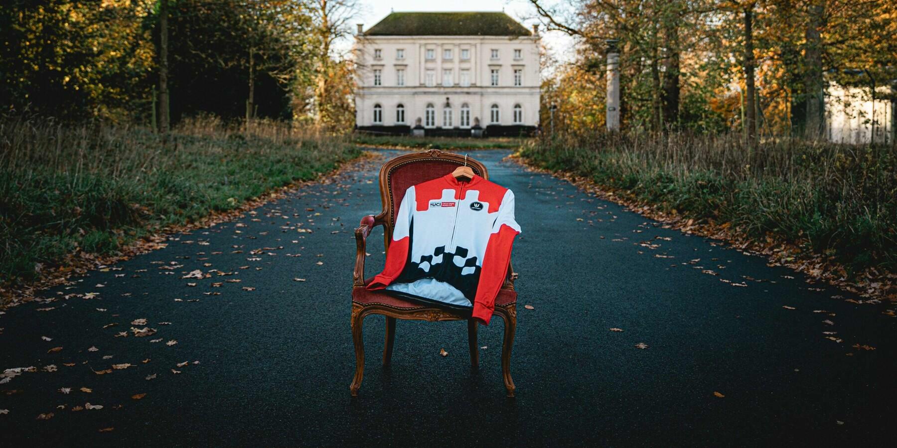 Vermarc Sport supplies the new leader’s jersey for the UCI Cyclo-cross World Cup