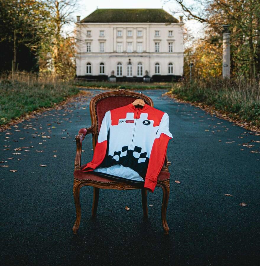 Vermarc Sport fournit le nouveau maillot de leader pour la Coupe du Monde Cyclo-cross UCI