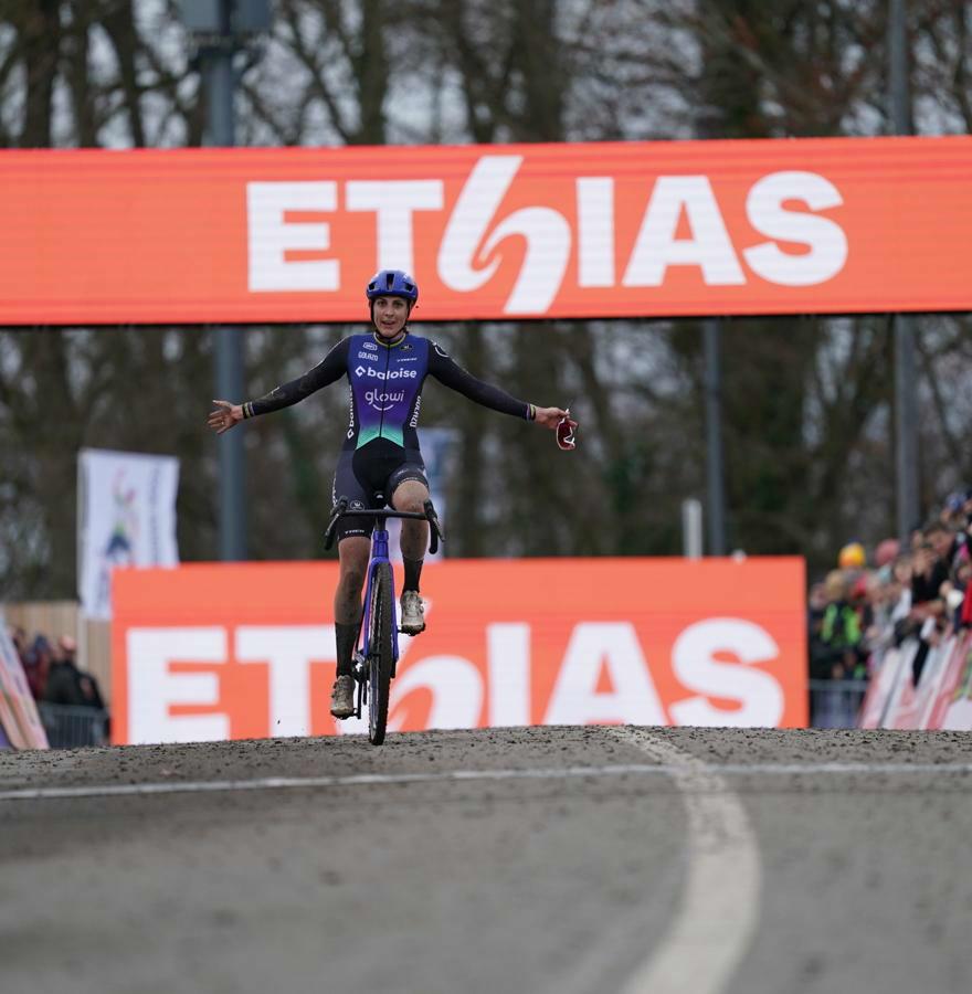 Brand storms to a fifth victory in Namur
