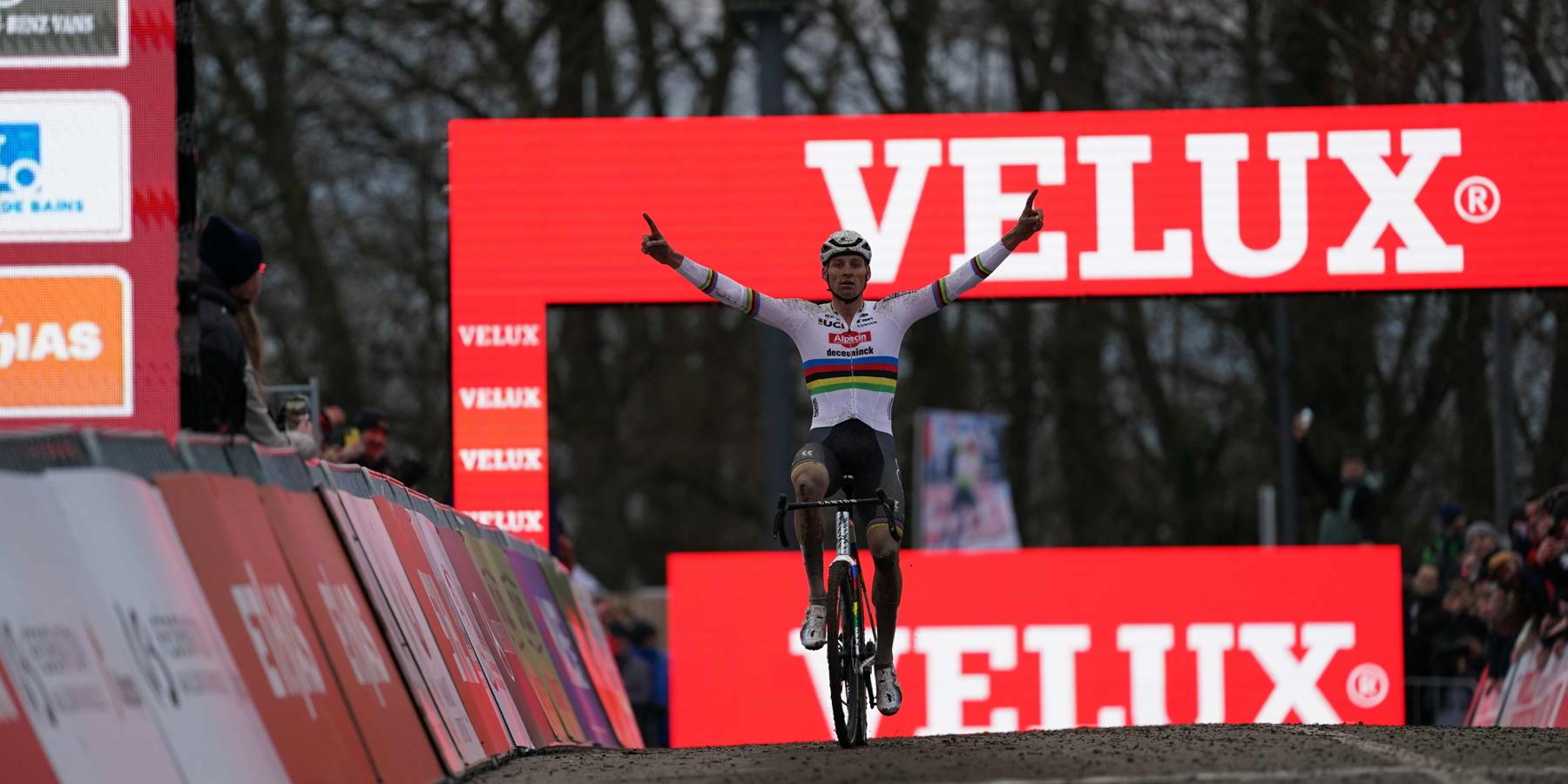 World champion Van der Poel shines in Namur