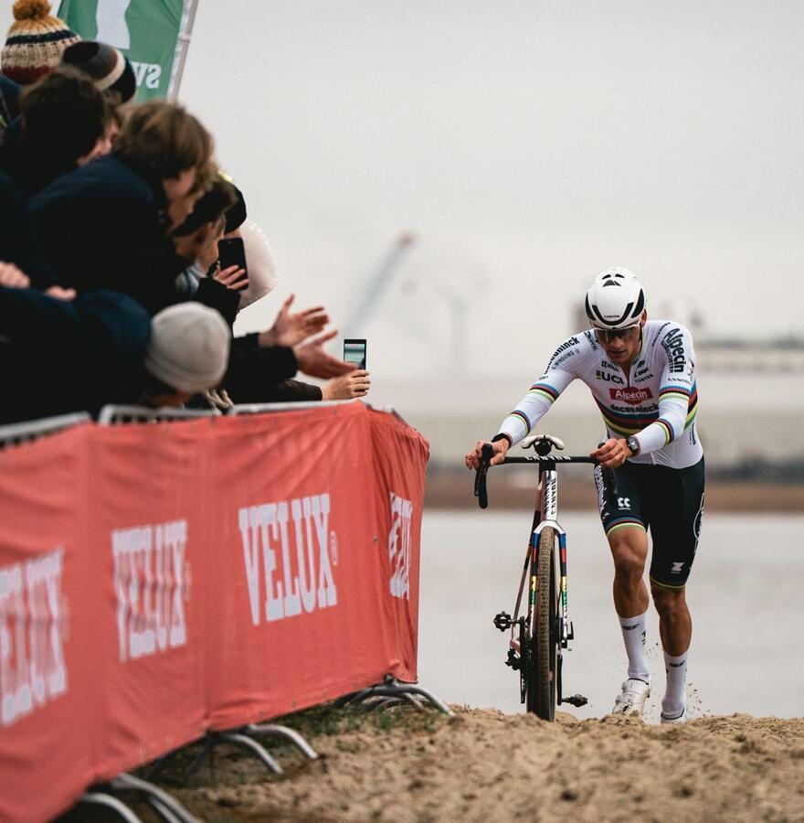 Huitième victoire pour Van der Poel à Anvers