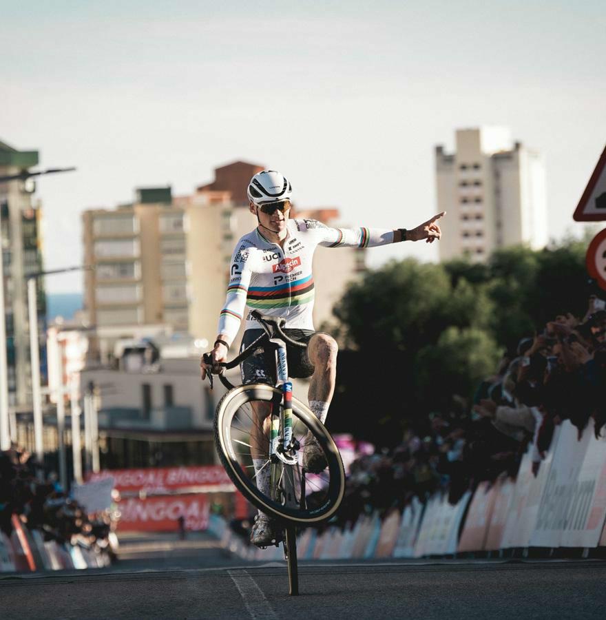 Van der Poel remains unbeaten after victory in Benidorm