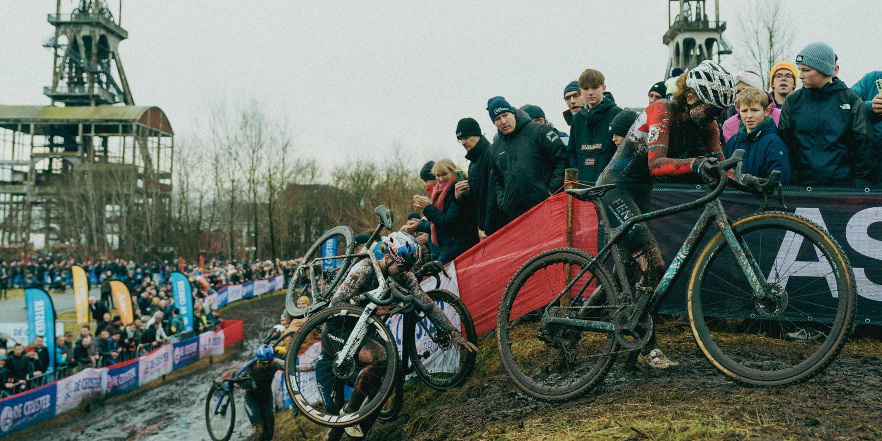 How do you easily get to the World Cup round in Maasmechelen?